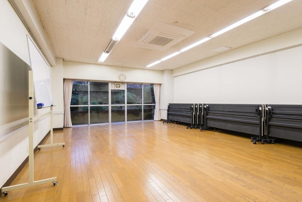 Kobe Student Youth Center Екстериор снимка